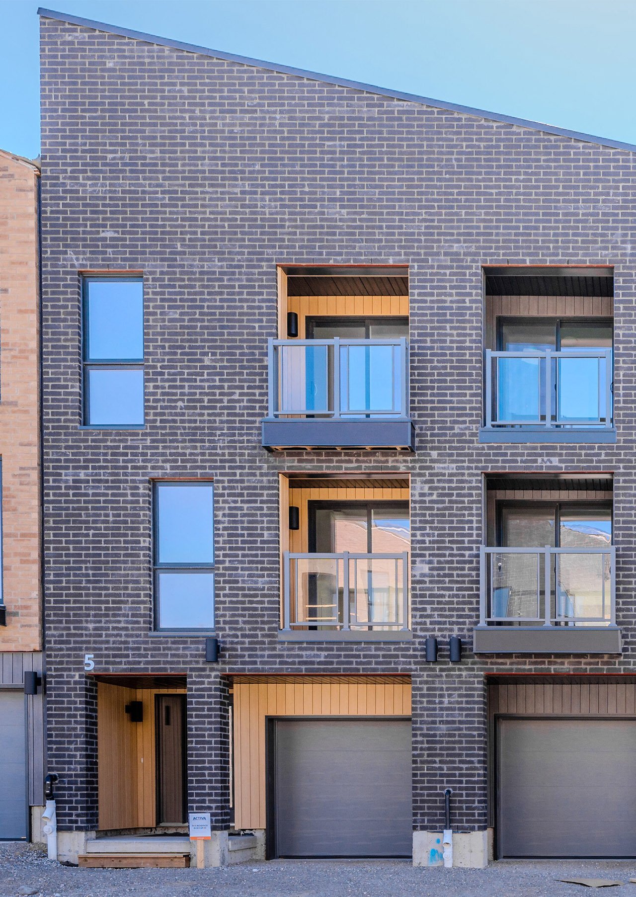 Trussler West Kitchener Side view